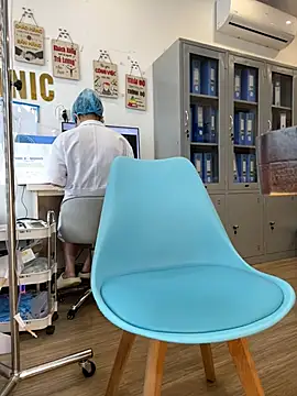 Clinic_Sexy: απευθείας συνομιλία ΧΧΧ