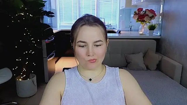 Онлайн чат XXX Mira_Mermayd