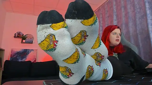 NattInRed Adlı Modelin Canlı XXX Sohbeti