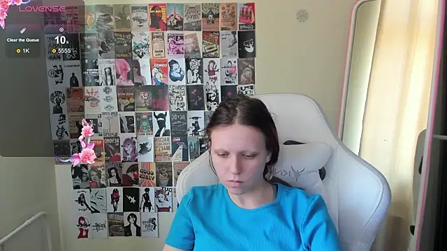 NikolFlosttのライブXXXチャット