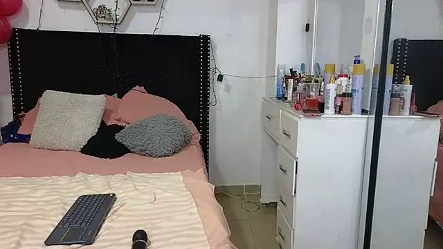 charlotte_077 Live XXX-chat