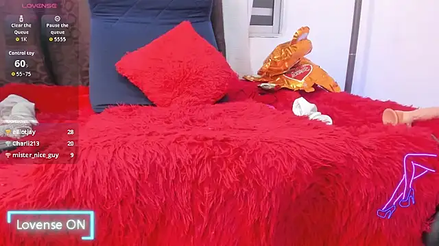 miaroberts69 লাইভ XXX চ্যাট