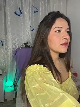 Chatroom XXX en direct de Linda_Bellucci