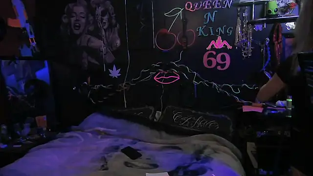 Splash_Queen420 Live XXX-Chat