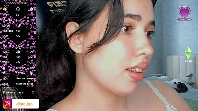 Chatroom XXX en direct de Diara_1an