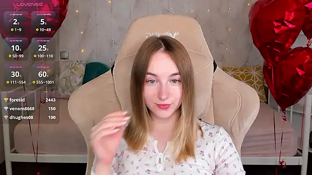 Shy_Polly live XXX chat