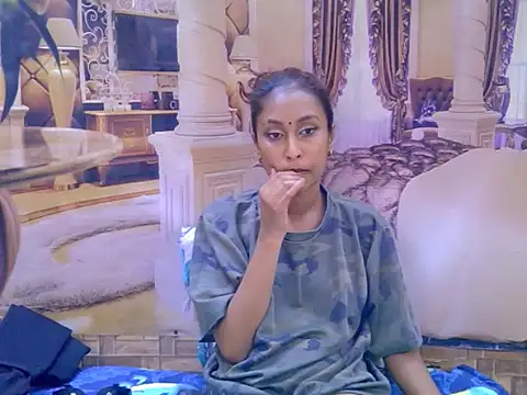 IndianSexyButt Chat XXX live