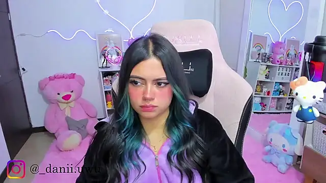 CuteDani_ Chat XXX live