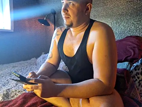 XXX chat uživo modela Foxyshaved