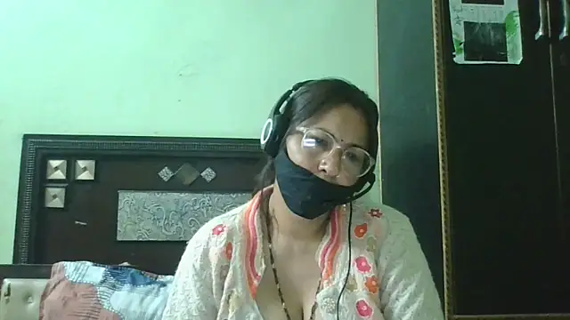 XXX chat uživo modela couplesuni