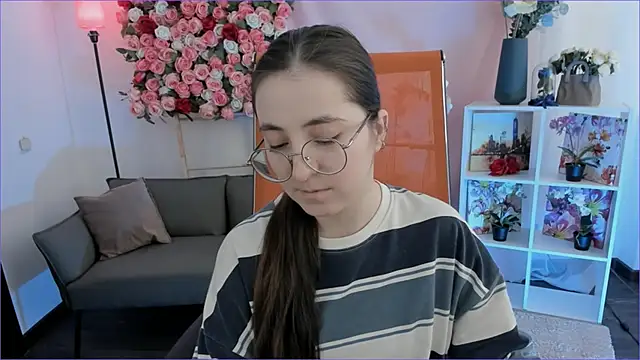 VirtuallVoyant – Naživo XXX chat