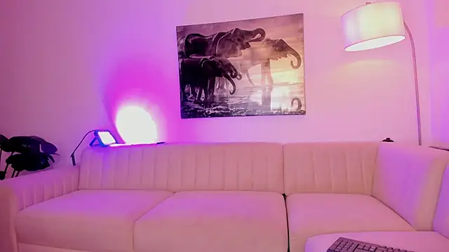 XXX chat uživo modela emmyheart7