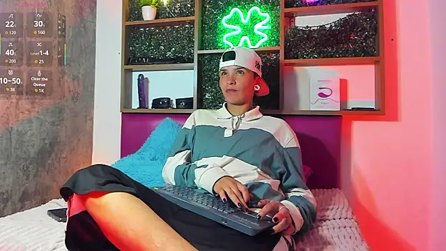 naughty_girlwd Live XXX Chat