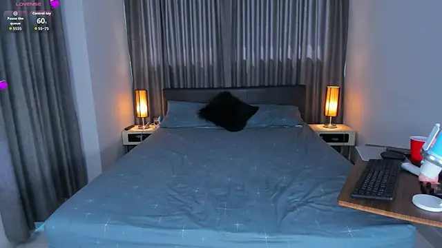 satoriluna 现场XXX聊天