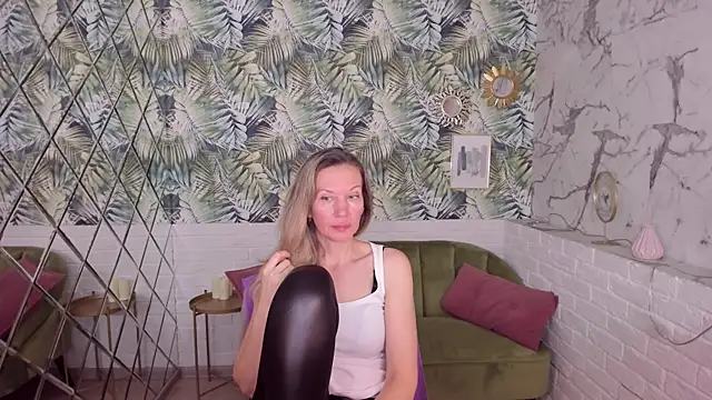 NancyGrace – Naživo XXX chat