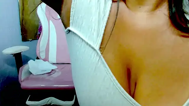 melody-tarly – Naživo XXX chat