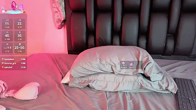 LuciaMoretti_n Live XXX chat