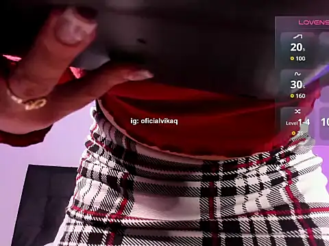 Chat XXX ao vivo de victoria_qq