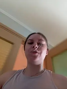 Tomyris_yuki Webcam Show