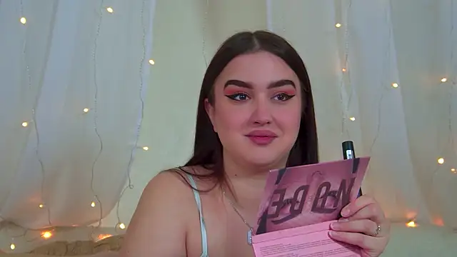 Živý XXX chat ChristinaMilton