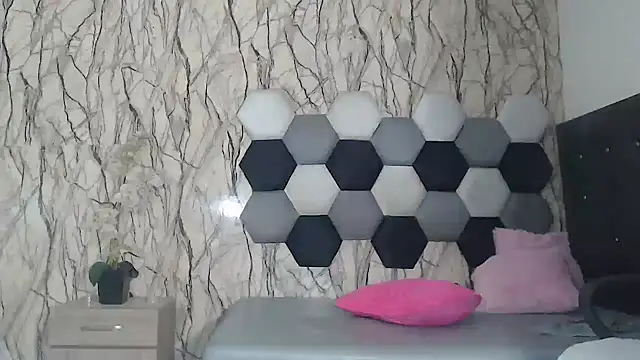 AntonellaBlanc's Live XXX Chat