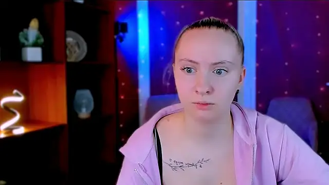 mila_glow1's Live XXX Chat