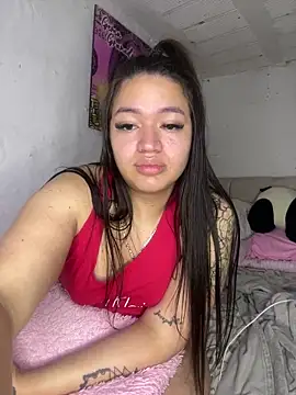 GemaGranadoss: онлайн-секс-чат