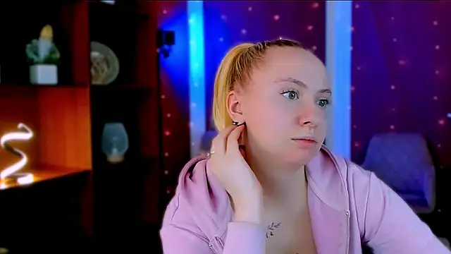 Chat XXX ao vivo de mila_glow1