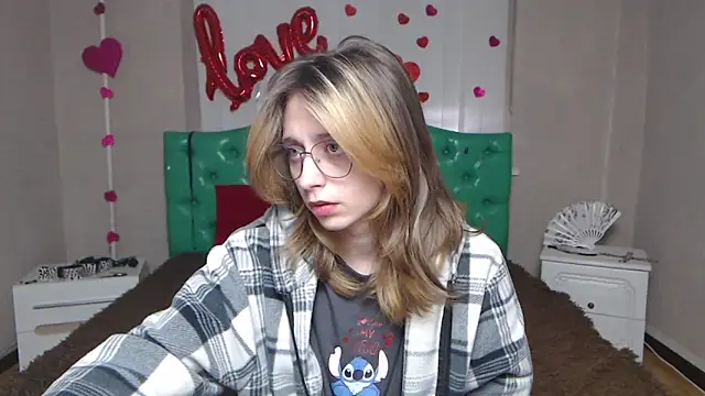 TracyLll Chat XXX live