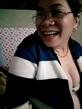 Czat XXX na żywo – small-house123