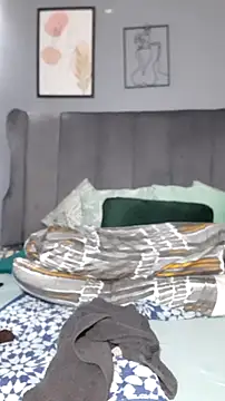 Chat +18 de PearlSexxy69 ao vivo