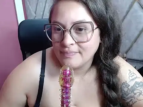 XXX chat uživo modela Sarah_Boobs_