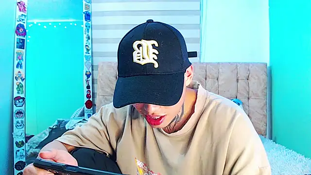 Chatroom XXX en direct de _justinmoon2