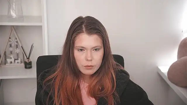 Онлайн чат XXX MarnieWootan