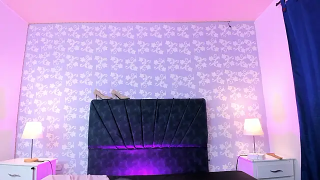 BritneySweet_n Live XXX chat