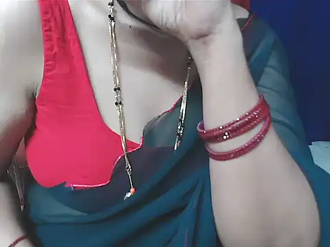 Chat XXX ao vivo de sunitha-3