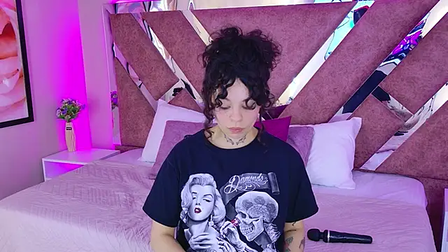 KatherineGomez 现场XXX聊天