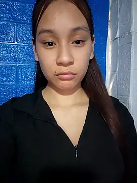 Show modela ChiecumBae na web-kameri