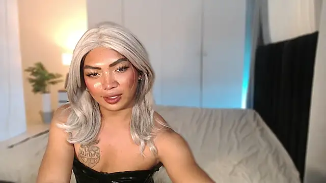 Ur_Sexybuttercup69 网络视讯表演