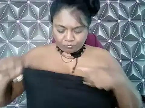 IndianDelia 라이브 XXX 채팅