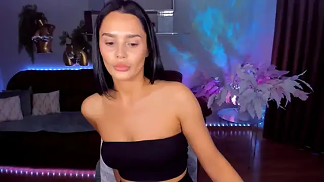 XXX chat uživo modela DanaSincere