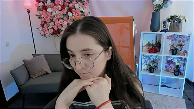 VirtuallVoyant: απευθείας συνομιλία ΧΧΧ