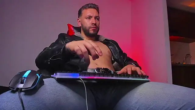 Chat XXX ao vivo de DIMITRI_MASTEER