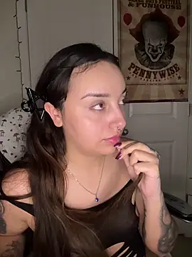 CharmingMaddie 即時 XXX 聊天