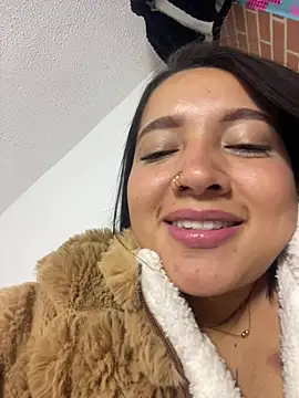 XXX chat uživo modela Carita_traviesa4