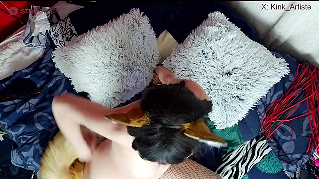 KinkArtist Adlı Modelin Canlı XXX Sohbeti