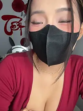 Pokazy przed kamerką – -KathySweet-