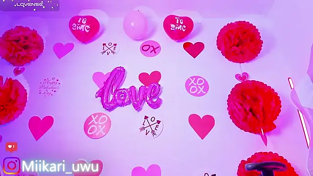 Ahri_Elderwood: απευθείας συνομιλία ΧΧΧ