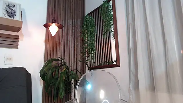 rihannagil 现场XXX聊天