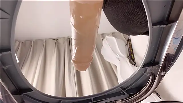 TinababayのライブXXXチャット